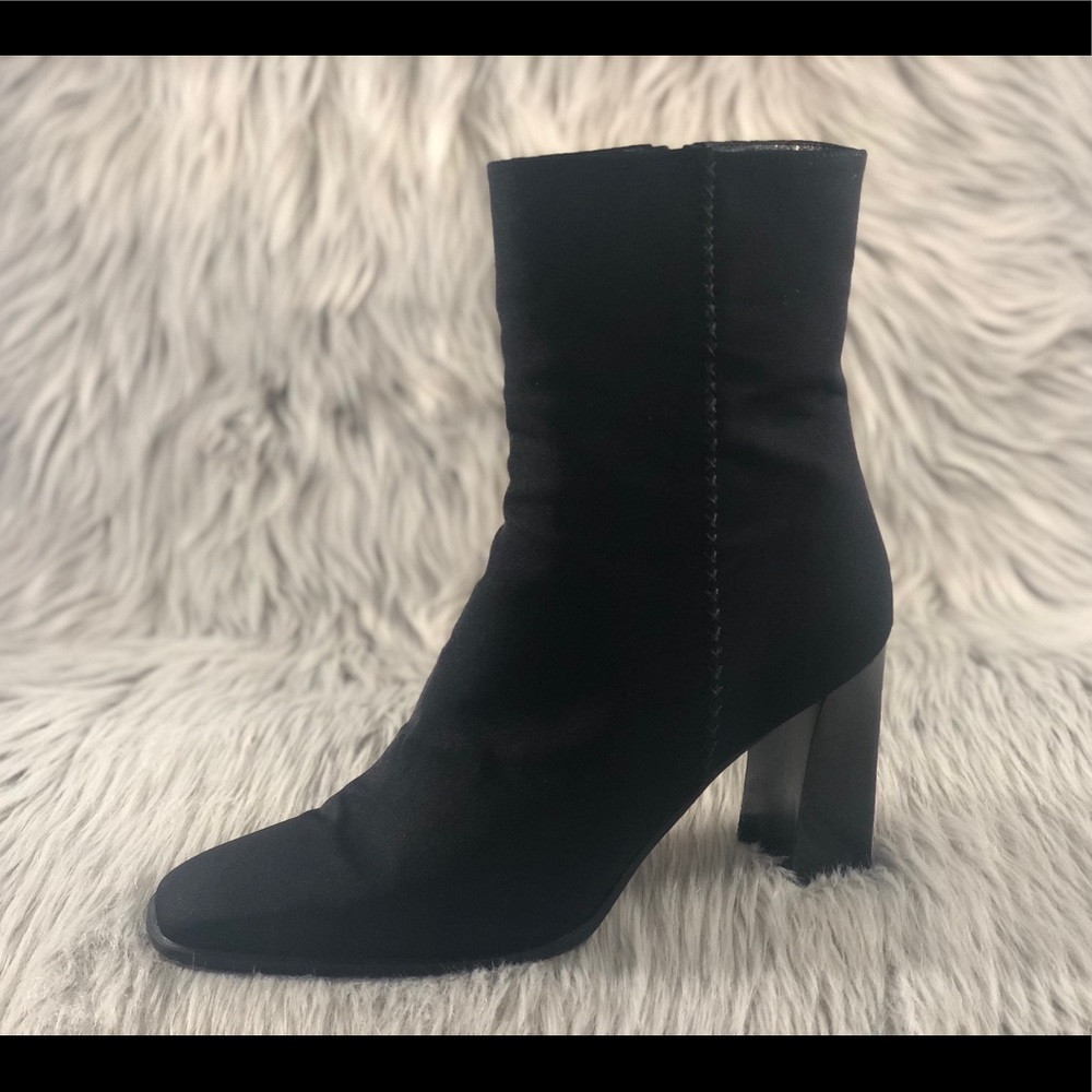 Stuart Weitzman Boot Heel Size 10 - image 1